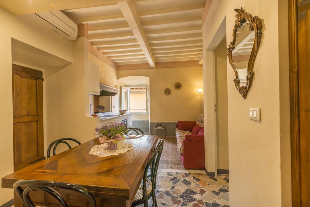 I Bei Ricordi - Historic Centre Apartment 6 Arezzo Extérieur photo