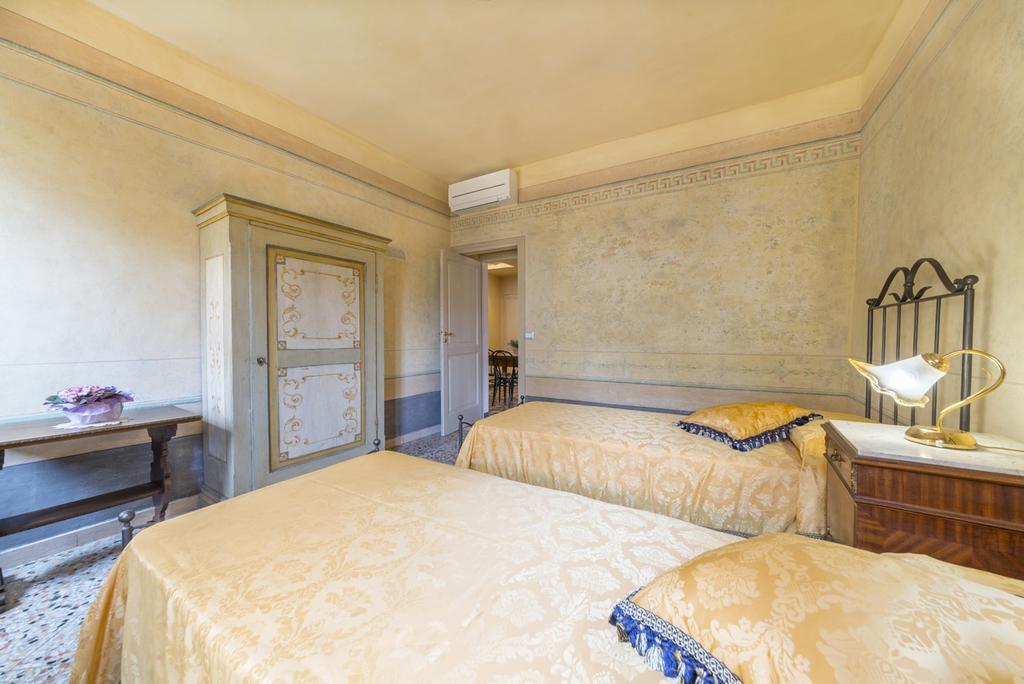 I Bei Ricordi - Historic Centre Apartment 6 Arezzo Extérieur photo